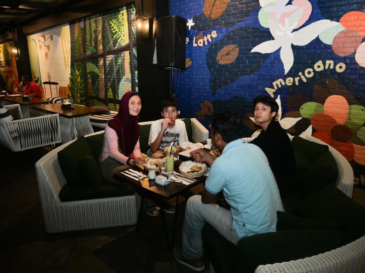 Kyriad Hotel Muraya Aceh Banda Aceh Dış mekan fotoğraf